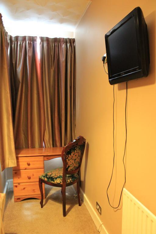 Pensión Skylark 3*